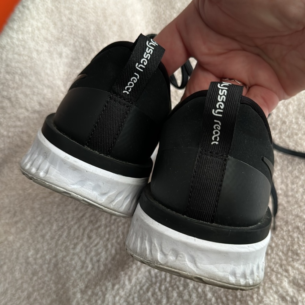 Nike Odyssey React 2 Flyknit - image 4